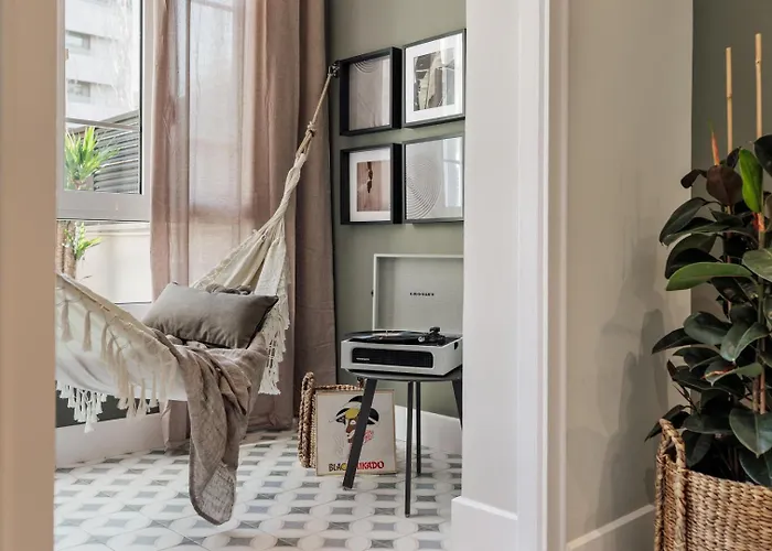 Baru - 2 Bedrooms And Terrace In Eixample Esquerra Barcelona