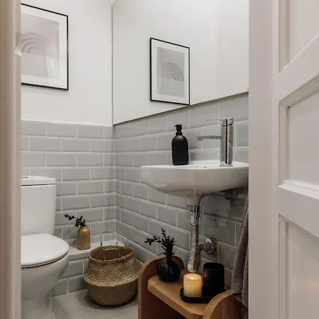 Baru - 2 Bedrooms And Terrace In Eixample Esquerra * Barcelona