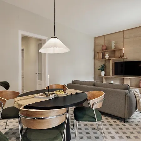 Baru - 2 Bedrooms And Terrace In Eixample Esquerra *